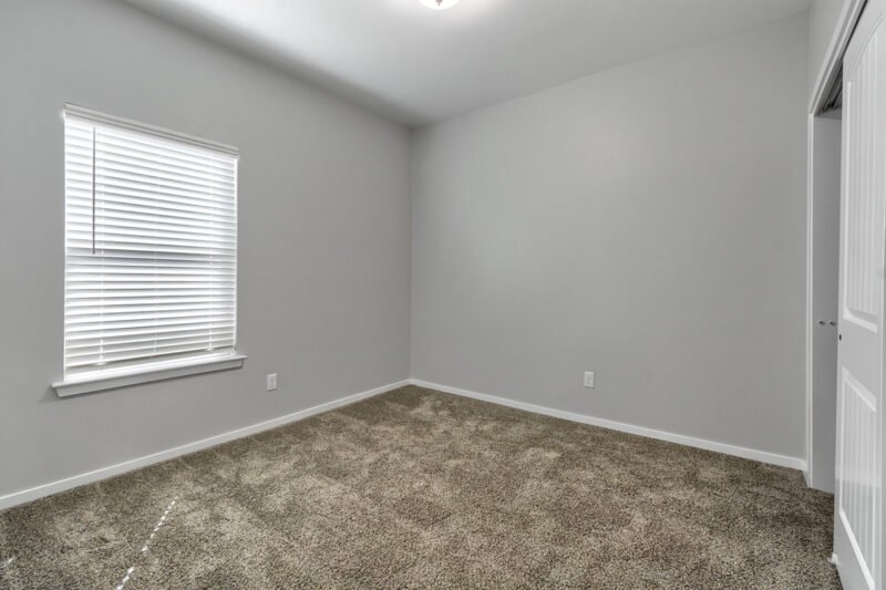 Empty Room, single Window