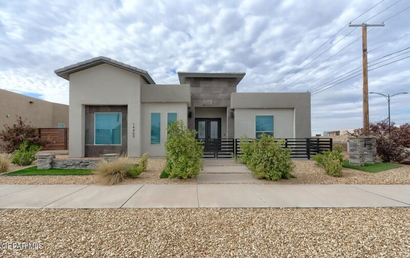 new design house at Front view