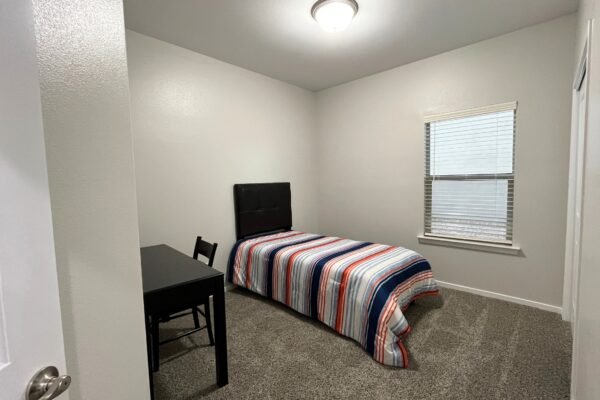 Single Bedroom of Good Wall Paint