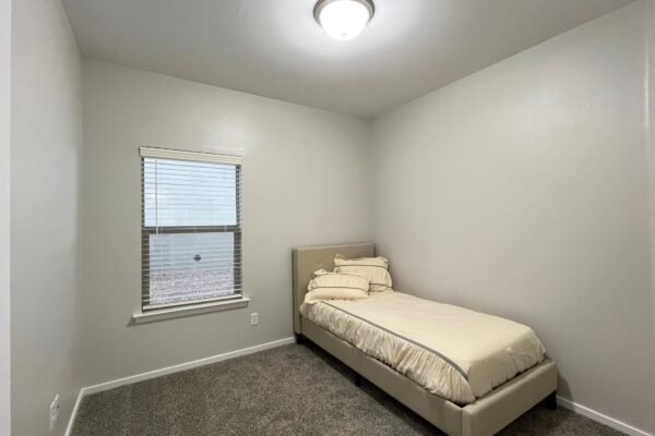Single Bedroom attached window