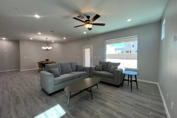 Living room with sofa and ceiling