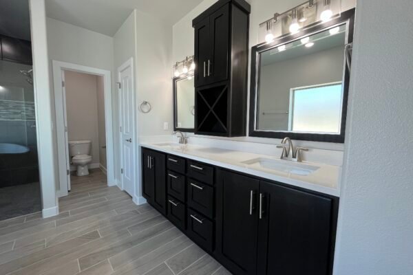 Long bath new design left Cornor View