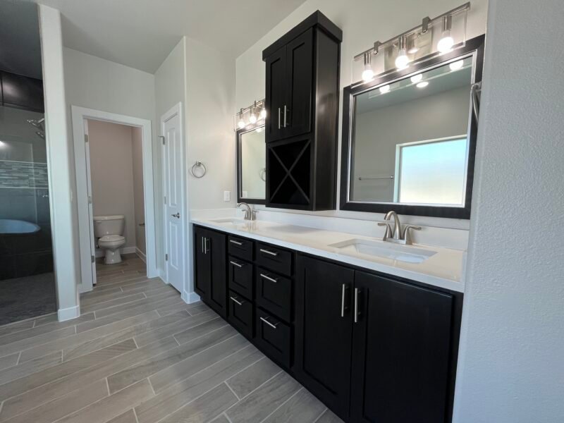 Long bath new design left Cornor View