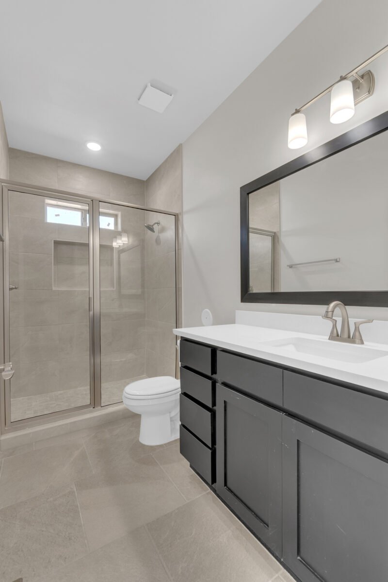 new design washroom with glass bath