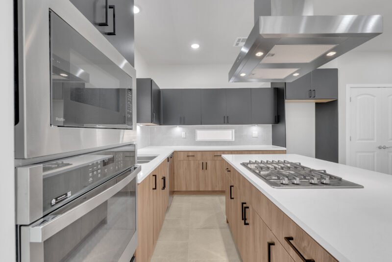 Digital owen with gray color theme and electric stove